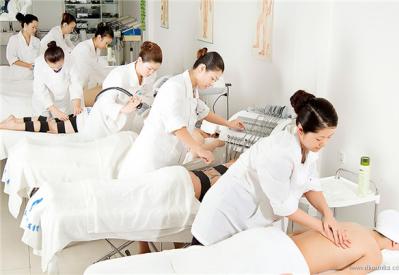 美容师的穿衣打扮！