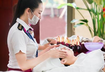 在疫情当下，开美容院好吗？