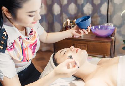 学习皮肤管理要多少钱？我来告诉你！